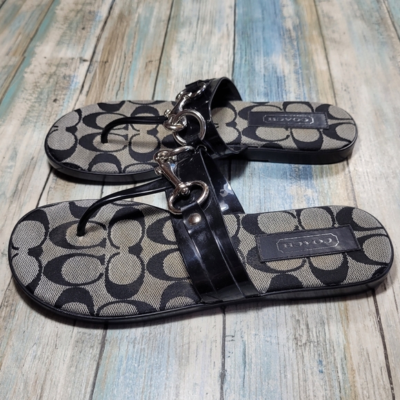 Coach Rikki Sandals. - Picture 6 of 8